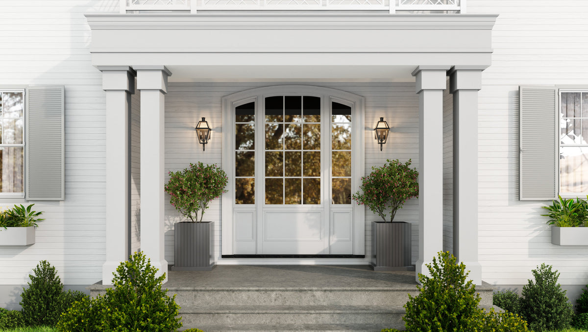 Quoizel Outdoor Lights