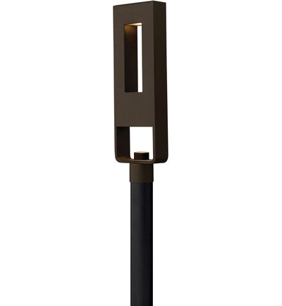 Hinkley Lighting - Atlantis 24.5" Post Mount