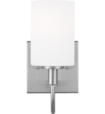 Visual Comfort Studio - Oak Moore 10" Wall Sconce